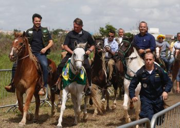 Presidente Jair Bolsonaro cumpre agenda no RN para entrega de linha férrea, em Parnamirim