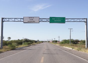 Caern realiza reparo em adutora que abastece cidade de Upanema