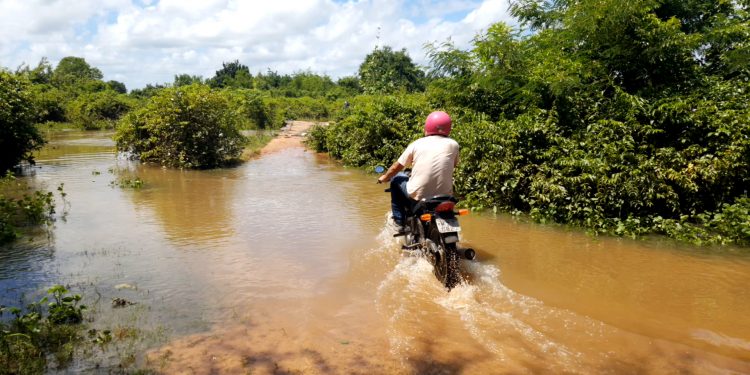 Moradores da zona rural de Apodi denunciam dificuldade de acesso à cidade
