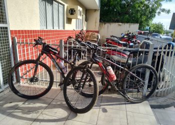 Polícia Militar recupera bicicletas; ciclistas foram assaltados na BR 304