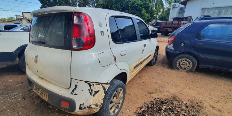 Polícia encontra carro de Souza um sete um