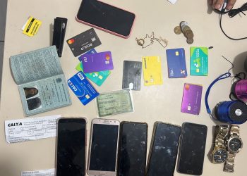 Suspeita de praticar assaltos é presa em Mossoró