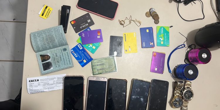 Suspeita de praticar assaltos é presa em Mossoró