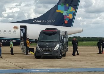 Presos do Amapá chegam ao Presídio Federal de Mossoró