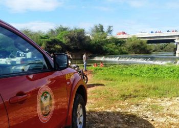 Corpo de Bombeiros resgata cadáver na Barragem de Genésio