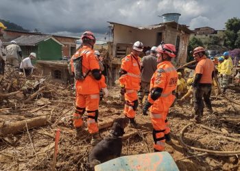 Bombeiros do RN participam de ações de salvamento e resgate em Pernambuco