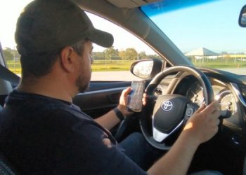 Autuações por uso de celular ao volante aumenta em mais de 250% no RN