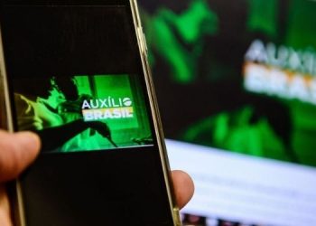 Sancionada MP que torna Auxílio Brasil de R$ 400 permanente