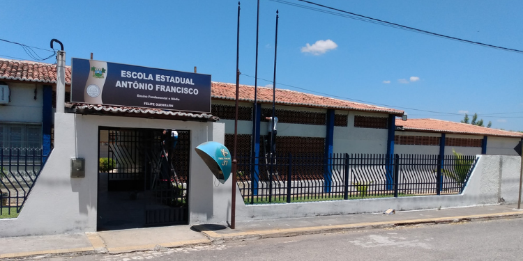 Escola em Felipe Guerra suspende aulas após confirmar casos de covid-19