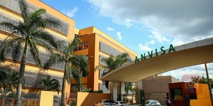 Anvisa pede uso de máscara para adiar chegada da varíola dos macacos ao Brasil