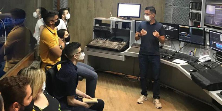 TCM realiza oficina de jornalismo para estudantes e recém-formados