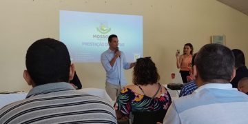 Prefeito diz que deve atualizar valor da bolsa de estagiários auxiliares de classes