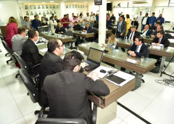 Vereadores de Mossoró aprovam Lei Orçamentária de 2023 em primeiro turno