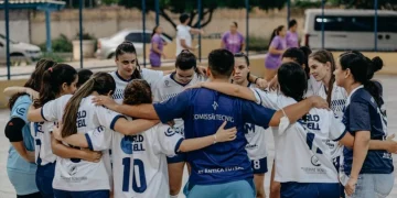 Insegurança faz time feminino de futsal suspender treinos