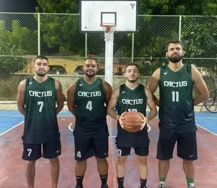 Equipe de basquete faz rifa de camarote no Pingo, para garantir participação em competição regional