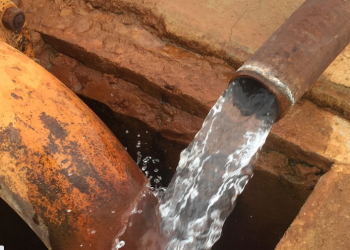 Poço sem manutenção deixa 30% das residências de Serra do Mel/RN sem abastecimento