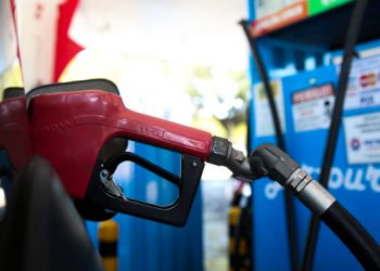 Petrobras anuncia aumento de R$ 0,40 no litro do Diesel