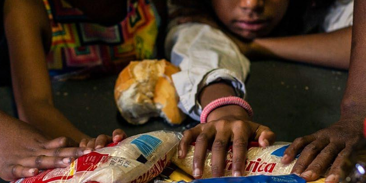 Número de famílias passando fome no Nordeste aumenta para 21%, diz relatório