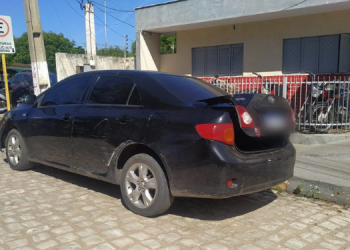 Polícia apreende carro clonado suspeito de ser usado em diversos crimes em Mossoró