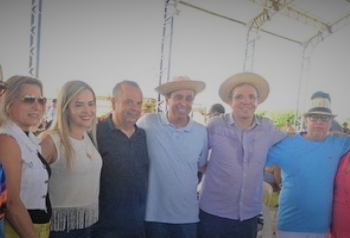 Cotado para candidato a vice-governador, Ivan Júnior recebe Fábio Dantas em Assú