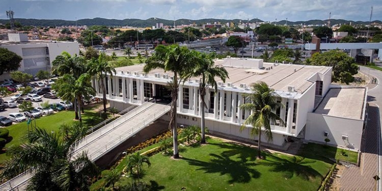 Governo do Estado transfere ponto facultativo de São Pedro para a sexta-feira (01)