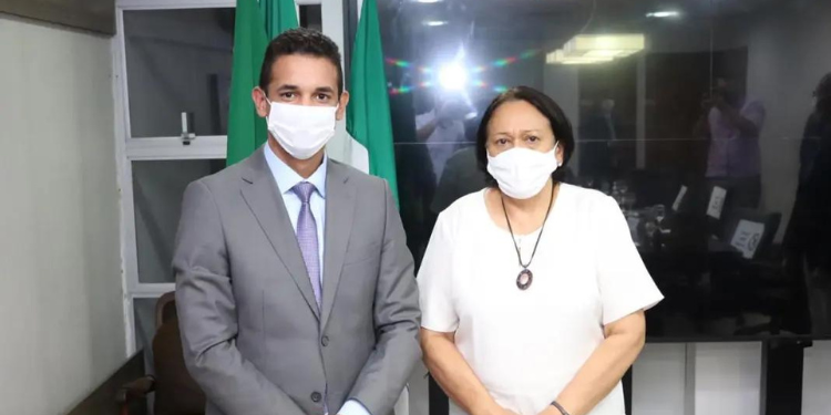 Maioria dos eleitores que aprova gestão Allyson quer reeleição de Fátima Bezerra