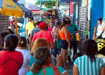 Pesquisa revela aumento na intenção de compras das famílias