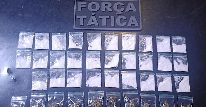 Polícia prende dupla por tráfico de drogas em Assú