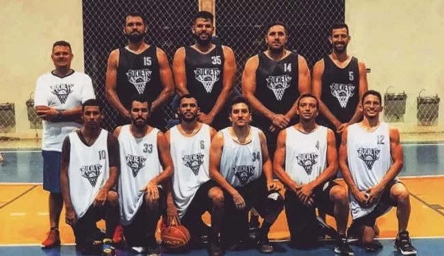 Festival de Basquete é marcado por confusão com equipe campeã; entenda o que aconteceu
