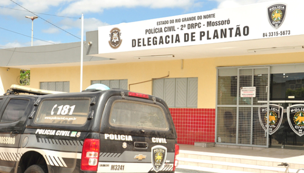 Homem é preso por tráfico de drogas no Bairro Redenção