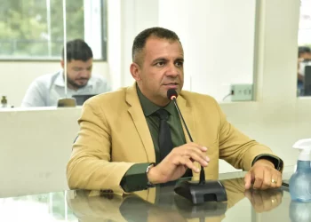 Vereador de Mossoró pede afastamento por 80 dias e suplente assume na sexta-feira, 15