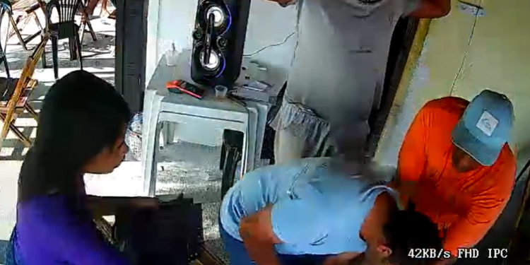 Casal realiza assalto em restaurante de Mossoró e câmeras registram ação criminosa  