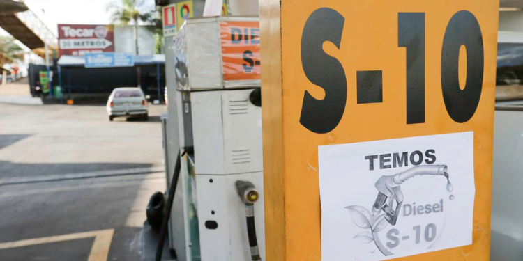 Nova redução do Diesel para as refinarias passa a valer a partir desta terça (20)