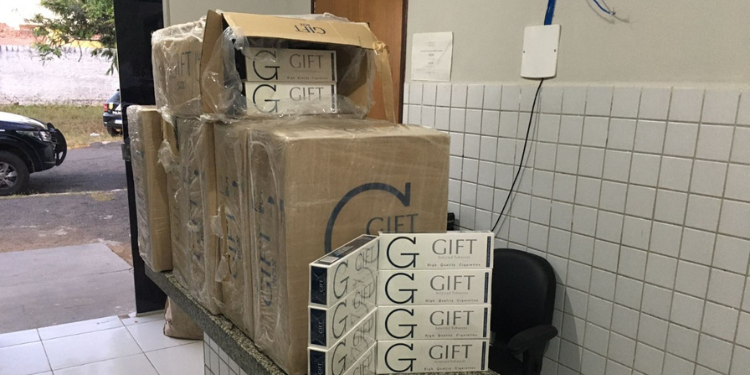 Polícia Civil prende suspeitos por porte ilegal de arma e contrabando em Patu