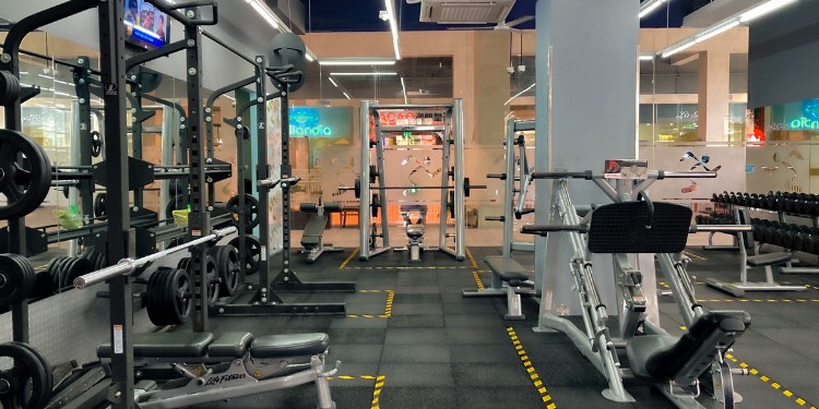 Lei que beneficia personal trainer acompanhando cliente é suspensa e tema é discutido na Câmara