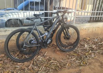 Ronda Policial: Homem é flagrado durante furto de bicicletas no Ginásio Pedro Ciarlini