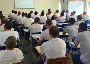 Mais de 2,5 mil presos farão provas para concluir ensino básico no RN
