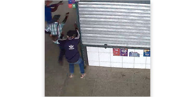 Vídeo mostra momento em que 4 homens armados fazem arrastão em Governador Dix-Sept Rosado