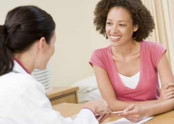 Universidade oferece serviços gratuitos de saúde da mulher