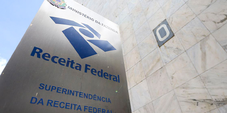 Arrecadação federal chega a R$ 166,28 bilhões em setembro; valor é o maior desde 2000