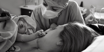 Evento debate parto humanizado e violência obstétrica