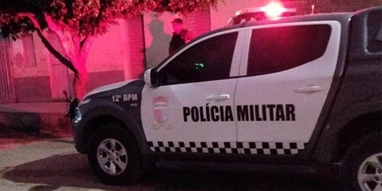 Homem é assassinado dentro de casa durante a madrugada em Caraúbas