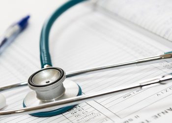 Justiça Federal condena no RN falso médico por adulterar revalidação de diploma