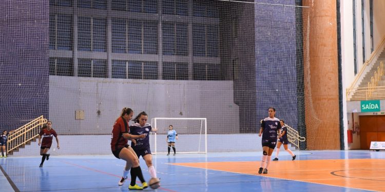 Equipes mossoroenses disputam pela primeira vez o Campeonato Estadual Feminino de Futsal