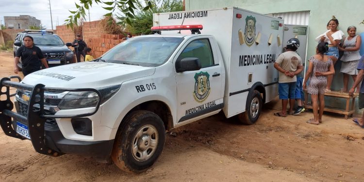 Dois irmãos e um amigo são assassinados em Mossoró