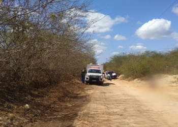 Adolescente raptado na madrugada é encontrado morto na Estrada da Raiz