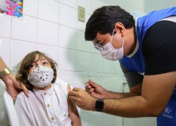 Falta vacina covid para 1ª dose em crianças de até 2 anos em Mossoró; Procura continua baixa