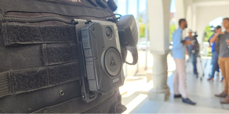 PMs do RN começam a usar câmeras portáteis em uniformes