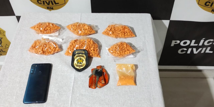 Polícia apreende drogas dentro de caixinhas de som em Alto do Rodrigues