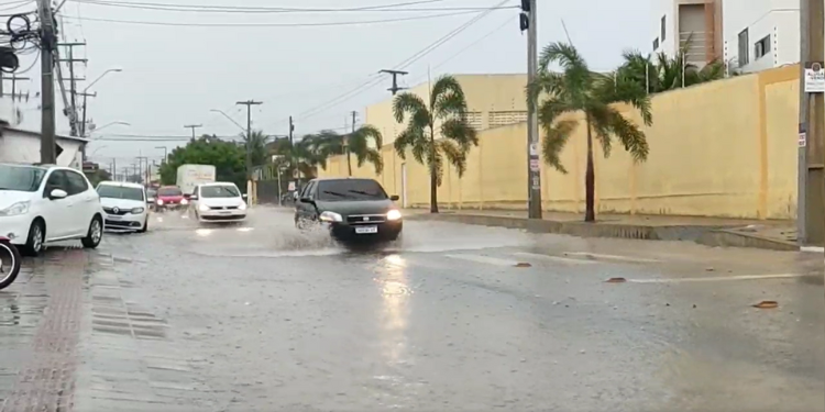 Chuva rápida registra 32mm na tarde desta terça-feira em Mossoró